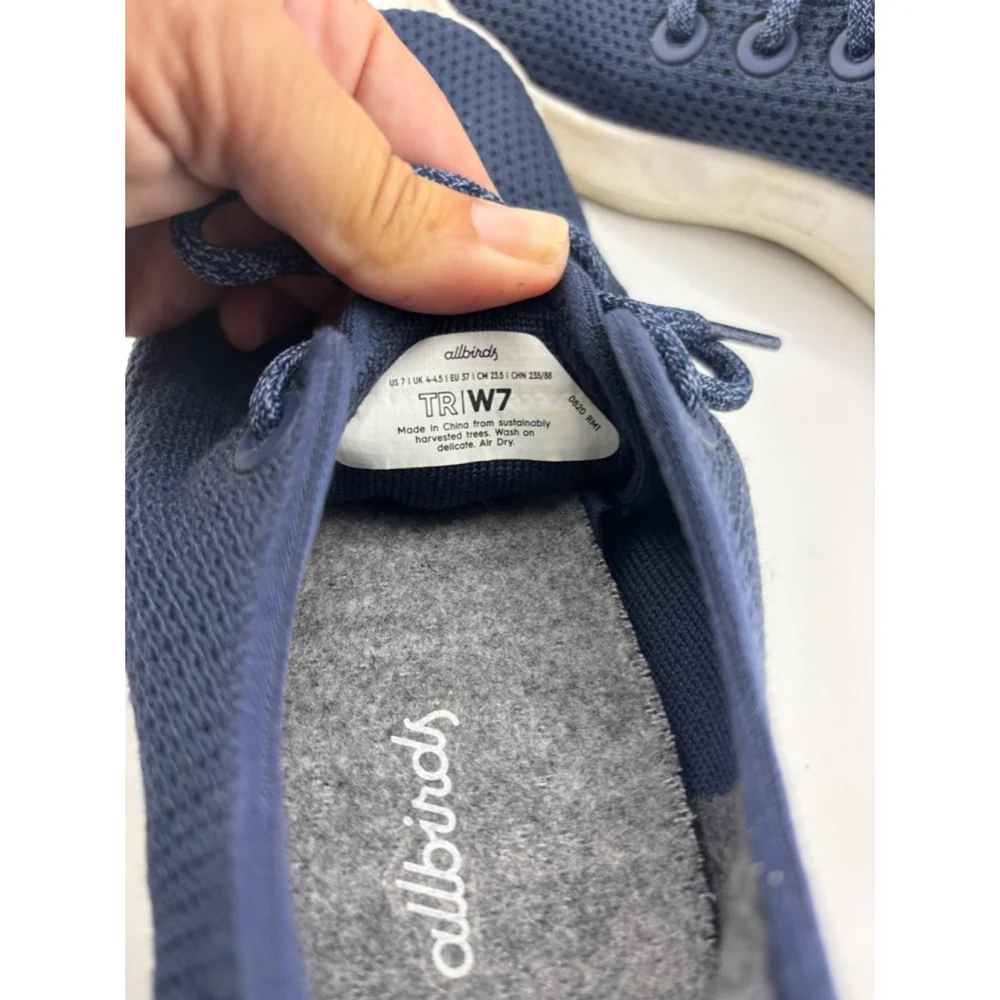 Women’s Allbirds Sneakers, Blue, Size 7